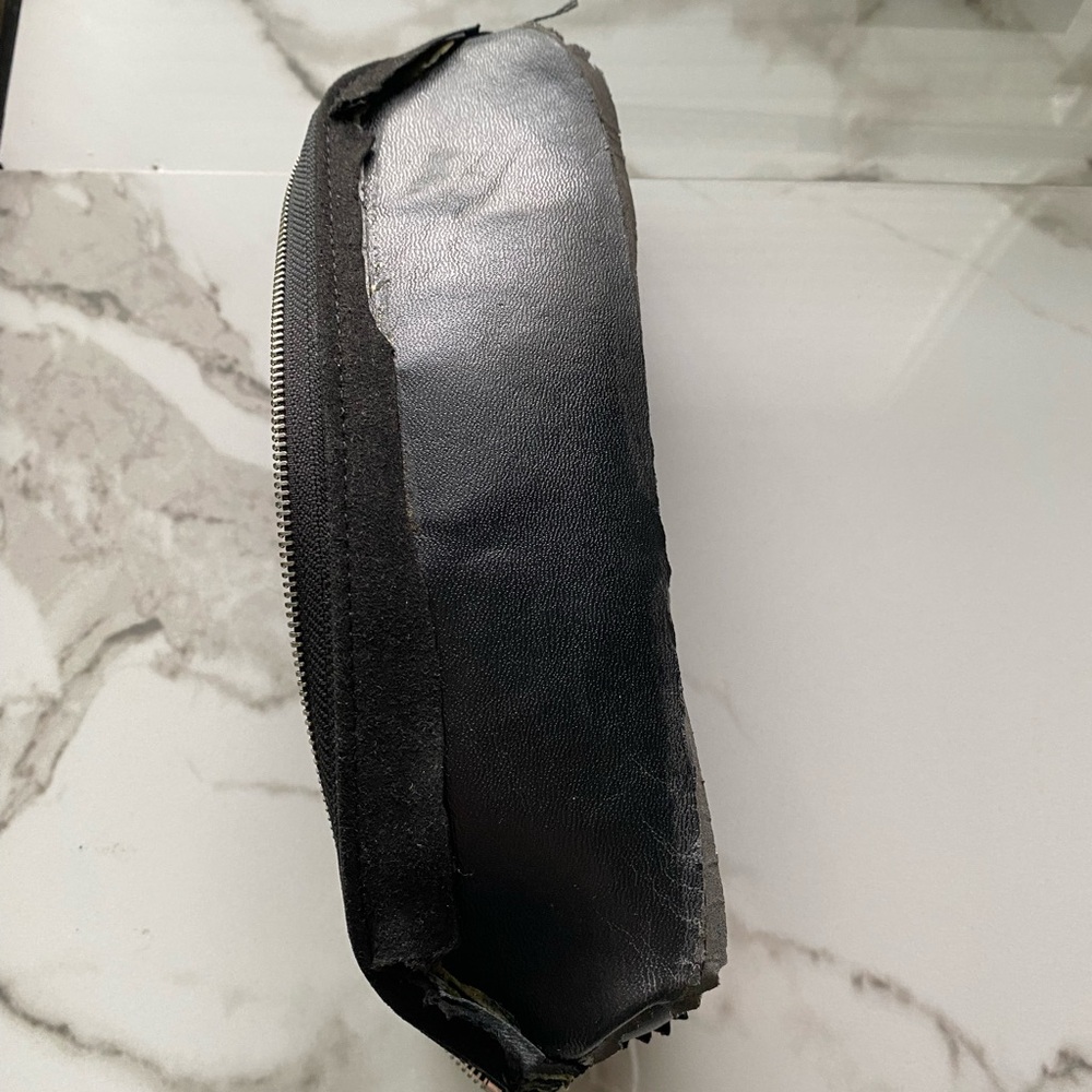 Louis Vuitton Monogram Pencil Case - Picture 12 of 12
